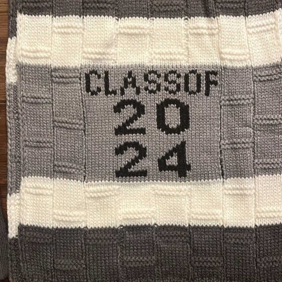 Herff Jones Class of 2024 Scarf and Mittens - Picture 2 of 6